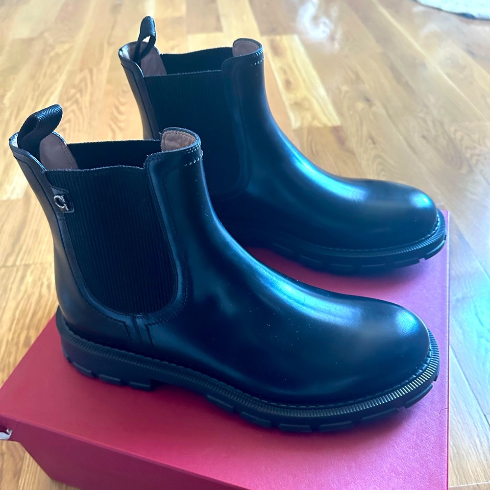 Salvatore Ferragamo designer Chelsea men boots